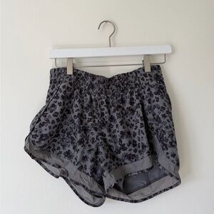 Women’s Athleta Athletic Shorts Size Small